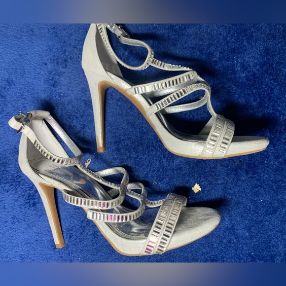 Gianni Bini Heels - Picture 6 of 13